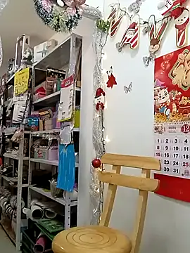 Snapshot of Rousse92 chatting on December 13, 2024, 9:41 pm Rousse92 online show from December 13, 2024, 9:41 pm