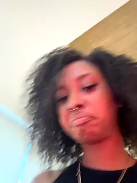 Your Paris online show from October 26, 2025, 11:38 pm