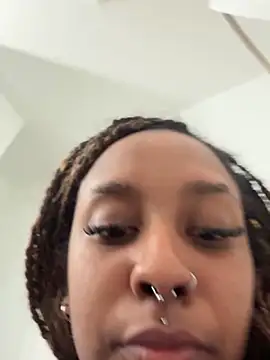 Your Paris online show from October 22, 2025, 2:05 pm