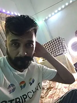 Snapshot of Forbidden_Live143 chatting on October 31, 2025, 7:32 pm Forbidden Live143 online show from October 31, 2025, 7:32 pm