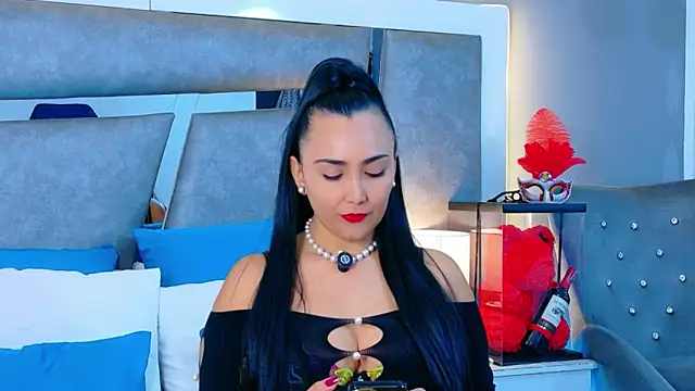 Snapshot of Evangeline_Taylorr chatting on October 21, 2025, 2:38 pm Evangeline Taylorr online show from October 21, 2025, 2:38 pm