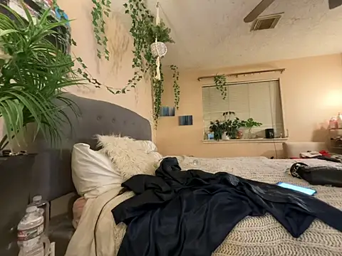 magicalc00ch online show from December 23, 2025, 1:38 am