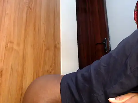 Snapshot of wetpussy_ebony chatting on June 25, 2026, 7:24 am wetpussy ebony online show from June 25, 2026, 7:24 am