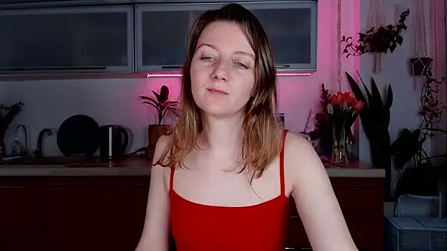 Elly Helly online show from January 14, 2025, 8:37 pm