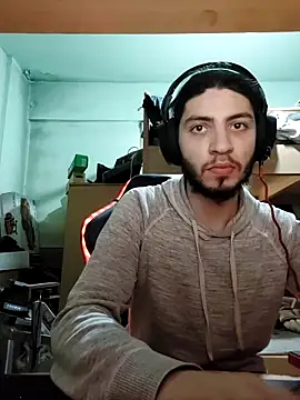 kleineid77 online show from February 8, 2026, 2:48 pm