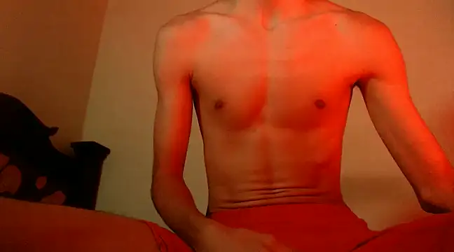 isaaclatino online show from March 19, 2025, 8:01 am