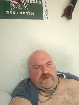 fickmonster2024 online show from March 22, 2025, 9:13 am