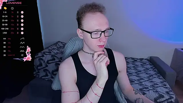 Snapshot of Alex_silents chatting on February 1, 2026, 11:41 am Alex silents online show from February 1, 2026, 11:41 am