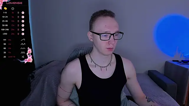 Alex silents online show from November 18, 2025, 9:56 am