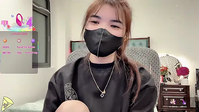 Snapshot of Berrysweet_68 chatting on October 28, 2025, 2:38 pm Berrysweet 68 online show from October 28, 2025, 2:38 pm