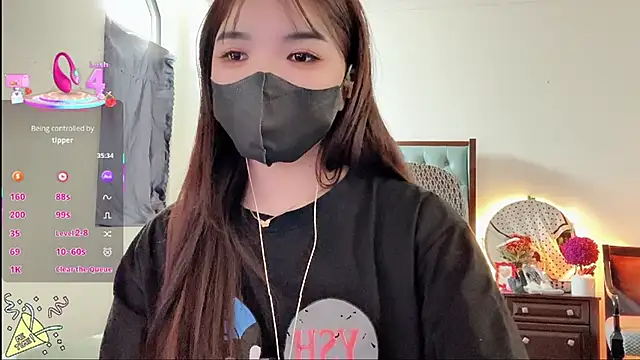 Snapshot of Berrysweet_68 chatting on October 22, 2025, 5:29 am Berrysweet 68 online show from October 22, 2025, 5:29 am