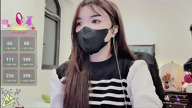 Snapshot of Berrysweet_68 chatting on November 19, 2025, 2:06 pm Berrysweet 68 online show from November 19, 2025, 2:06 pm