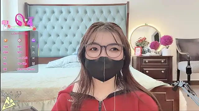 Snapshot of Berrysweet_68 chatting on November 3, 2025, 3:34 am Berrysweet 68 online show from November 3, 2025, 3:34 am