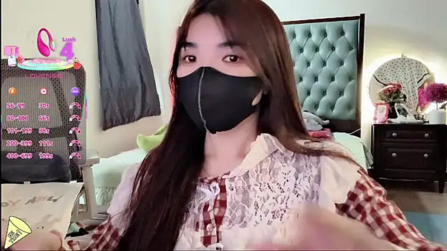 Snapshot of Berrysweet_68 chatting on November 1, 2025, 3:13 am Berrysweet 68 online show from November 1, 2025, 3:13 am