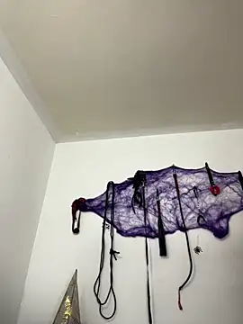 Snapshot of Miacarry chatting on November 1, 2025, 2:07 am Miacarry online show from November 1, 2025, 2:07 am