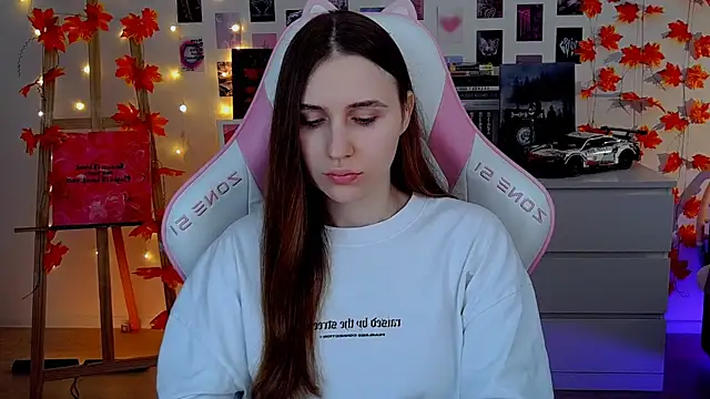 Snapshot of AliceCharmy chatting on November 23, 2025, 7:29 am AliceCharmy online show from November 23, 2025, 7:29 am