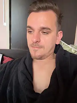 Huge cock22cm online show from May 22, 2026, 6:44 am