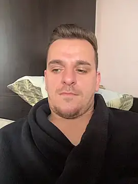 Huge cock22cm online show from February 22, 2026, 9:11 am