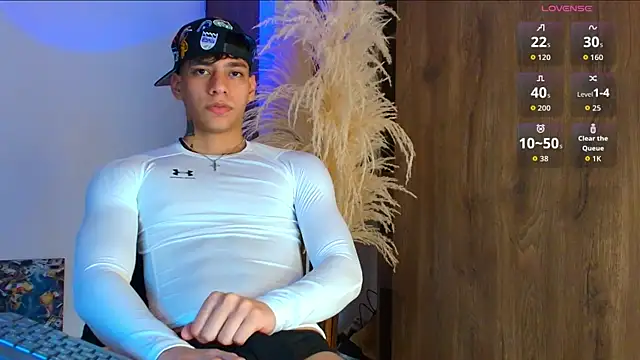 Snapshot of Josep_Davies chatting on October 16, 2025, 10:18 pm Josep Davies online show from October 16, 2025, 10:18 pm