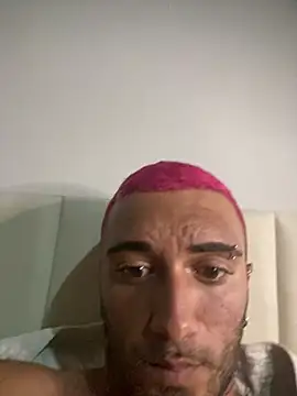Novinhosputos69 online show from February 16, 2026, 4:44 am