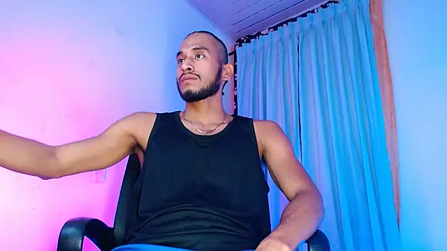 DanteSantoro online show from February 15, 2026, 11:58 pm