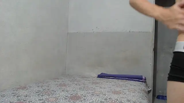 Snapshot of MicaelRian69 chatting on January 15, 2026, 2:48 am MicaelRian69 online show from January 15, 2026, 2:48 am