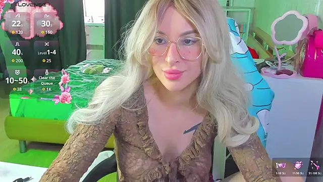Snapshot of folinskayyya chatting on July 31, 2026, 6:35 am folinskayyya online show from July 31, 2026, 6:35 am