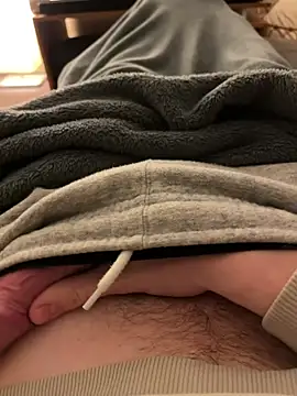 Snapshot of HannesDicks chatting on December 14, 2024, 4:34 am HannesDicks online show from December 14, 2024, 4:34 am