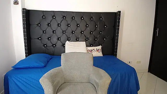 renata salinas 1 online show from April 7, 2026, 12:45 am