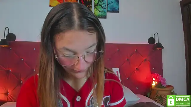 Ruth harvey  online show from February 11, 2026, 1:33 pm