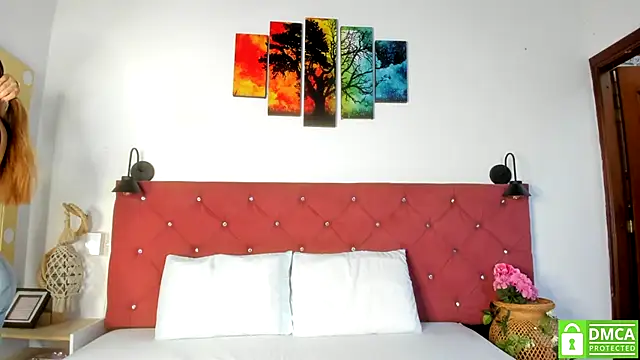 Ruth harvey  online show from December 21, 2025, 1:24 pm