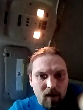 VitaminmanFL online show from November 18, 2025, 10:45 pm