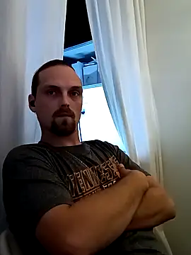 VitaminmanFL online show from October 26, 2025, 1:50 am