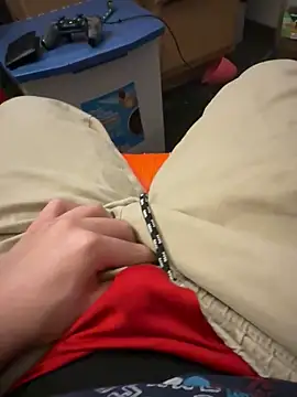 fridiiiii online show from September 19, 2025, 8:07 am