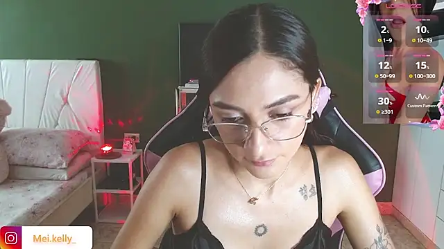 Mei Kelly online show from November 27, 2025, 7:47 pm