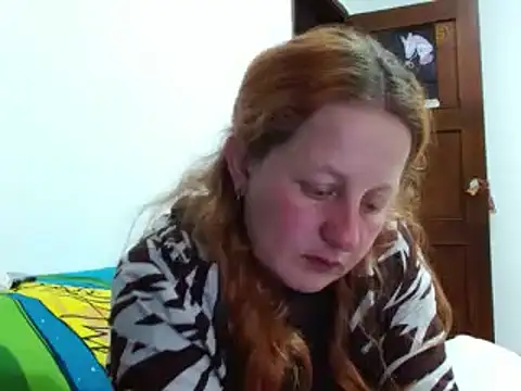 ViioletaMora online show from November 18, 2025, 4:16 am