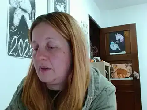 ViioletaMora online show from April 16, 2026, 12:11 am