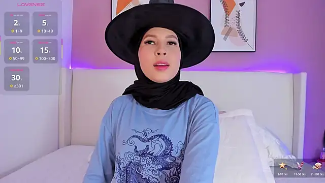 shann a online show from October 31, 2025, 6:48 pm