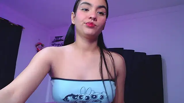 Ariel Zeo1 online show from April 17, 2026, 7:38 pm