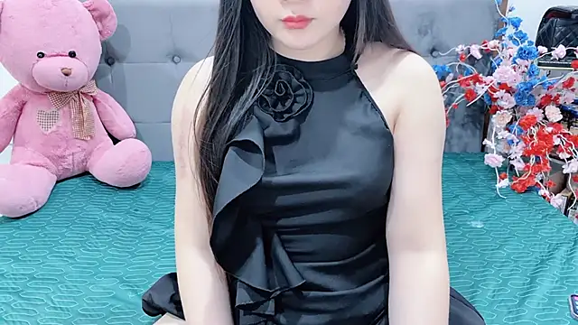 Funikio online show from April 13, 2026, 2:37 am