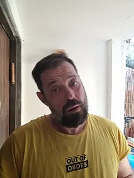 zefside42 online show from November 29, 2025, 8:36 am