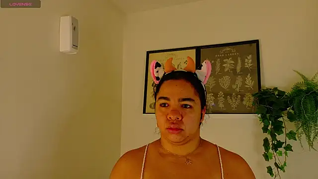 memphiswilliam online show from February 14, 2026, 3:18 am