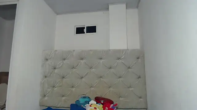 Melody phillips2 online show from September 12, 2025, 8:47 am