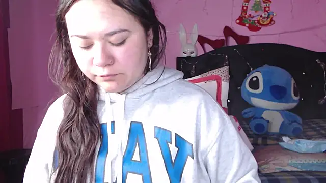 NikkiRous  online show from February 21, 2025, 12:38 pm