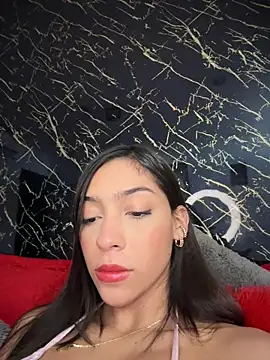 Ema azel online show from November 21, 2025, 2:05 pm