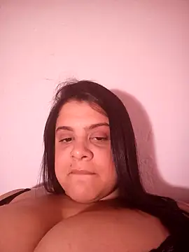 LUAHOT  online show from July 11, 2026, 4:57 am