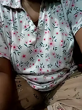 Im Cute online show from October 14, 2025, 7:58 pm