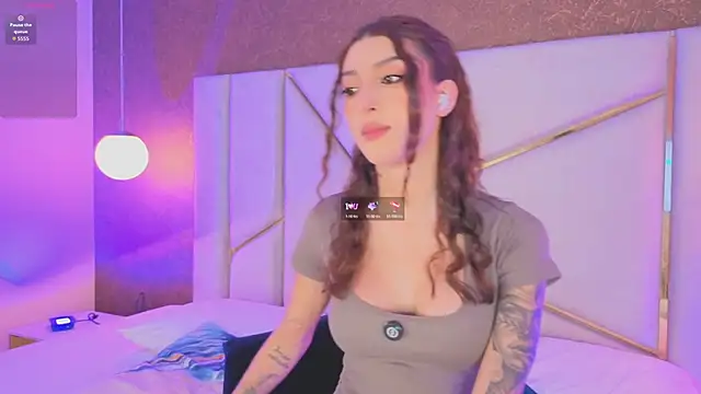 AilishBenson online show from May 19, 2026, 7:43 pm