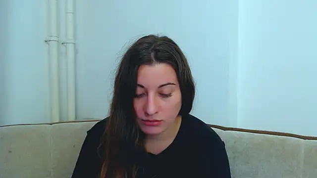 Helen Adams  online show from January 25, 2025, 11:44 am