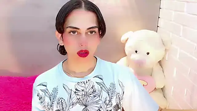 Daniela Pink  online show from October 24, 2025, 8:08 pm